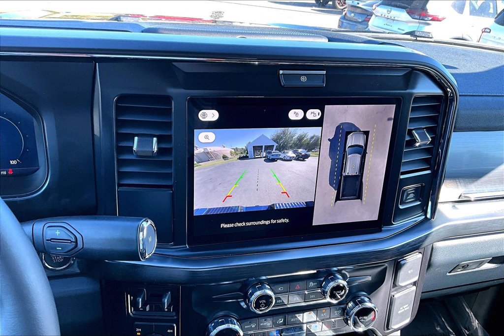Used 2027 Ford F450 Lariat AWD/4WD image 17