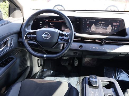 Used 2023 Nissan Ariya FWD image 44