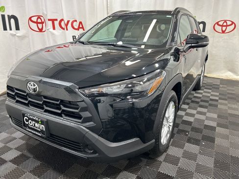 New 2026 Toyota Corolla Cross LE image 3