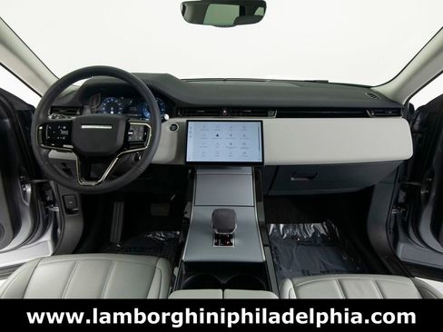 Used 2025 Land Rover Range Rover Evoque S AWD/4WD image 29