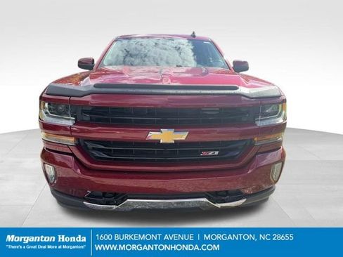 Used 2018 Chevrolet Silverado 1500 LT w/ All Star Edition AWD/4WD image 2