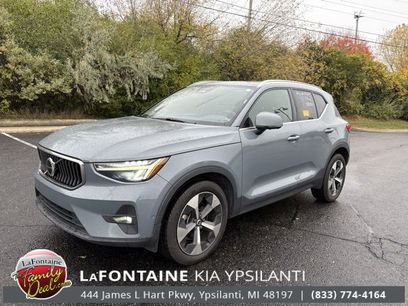 Used 2023 Volvo XC40 B4 Ultimate