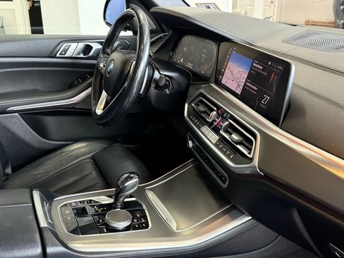 Used 2019 BMW X5 xDrive40i w/ Luxury Seating Package AWD/4WD image 24