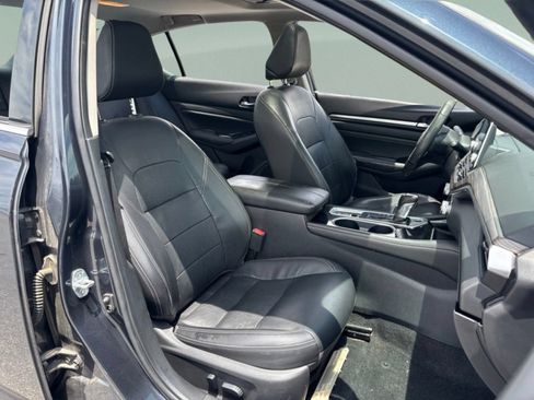 Used 2020 Nissan Altima 2.5 SL FWD image 26