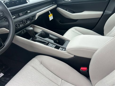 New 2026 Honda Accord SE image 10