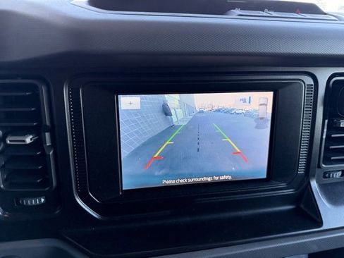 Used 2022 Ford Bronco Big Bend image 19