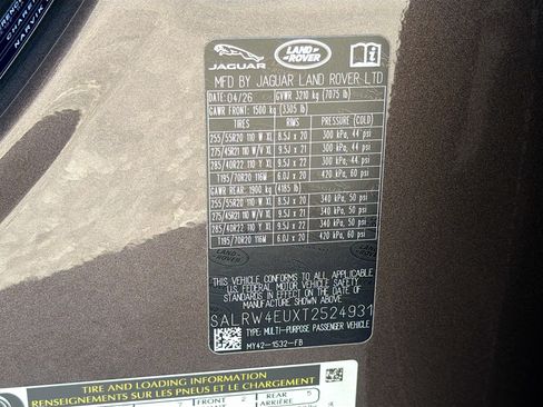 New 2026 Land Rover Discovery Limited Edition AWD/4WD image 43
