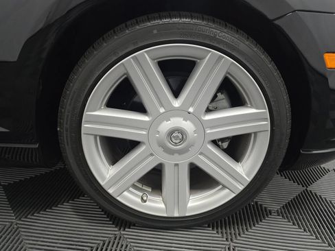 Used 2006 Chrysler Crossfire Limited RWD image 17