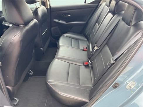 Used 2024 Nissan Sentra SR w/ SR Premium Package image 8