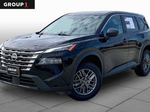 Used 2024 Nissan Rogue S FWD image 1