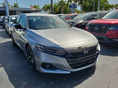 Used 2021 Honda Accord Sport image 2