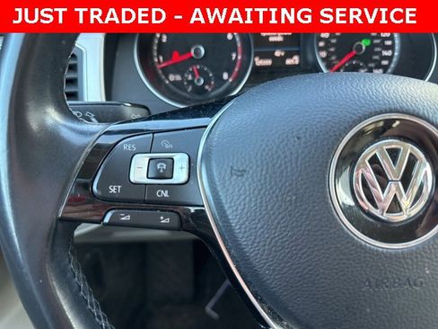 Used 2018 Volkswagen Atlas SE image 15