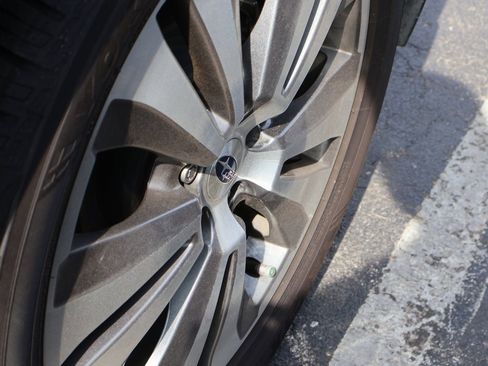 Used 2022 Subaru Ascent Limited w/ Technology Package image 23