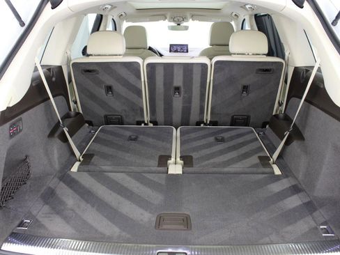 Used 2019 Audi Q7 3.0T Prestige w/ Prestige Package image 76