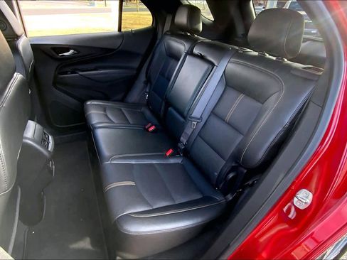 Used 2023 Chevrolet Equinox Premier image 20