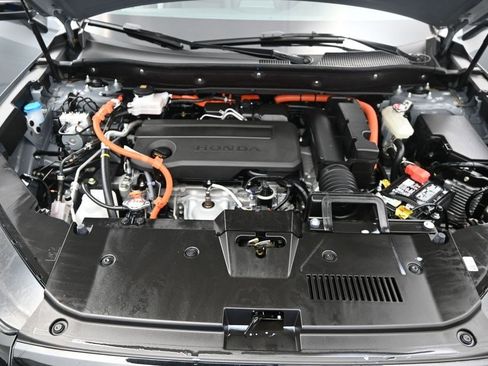 Used 2025 Honda CR-V Sport Touring image 10