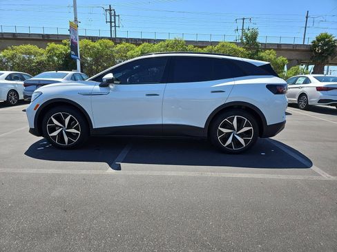 Used 2023 Volkswagen ID.4 S image 8