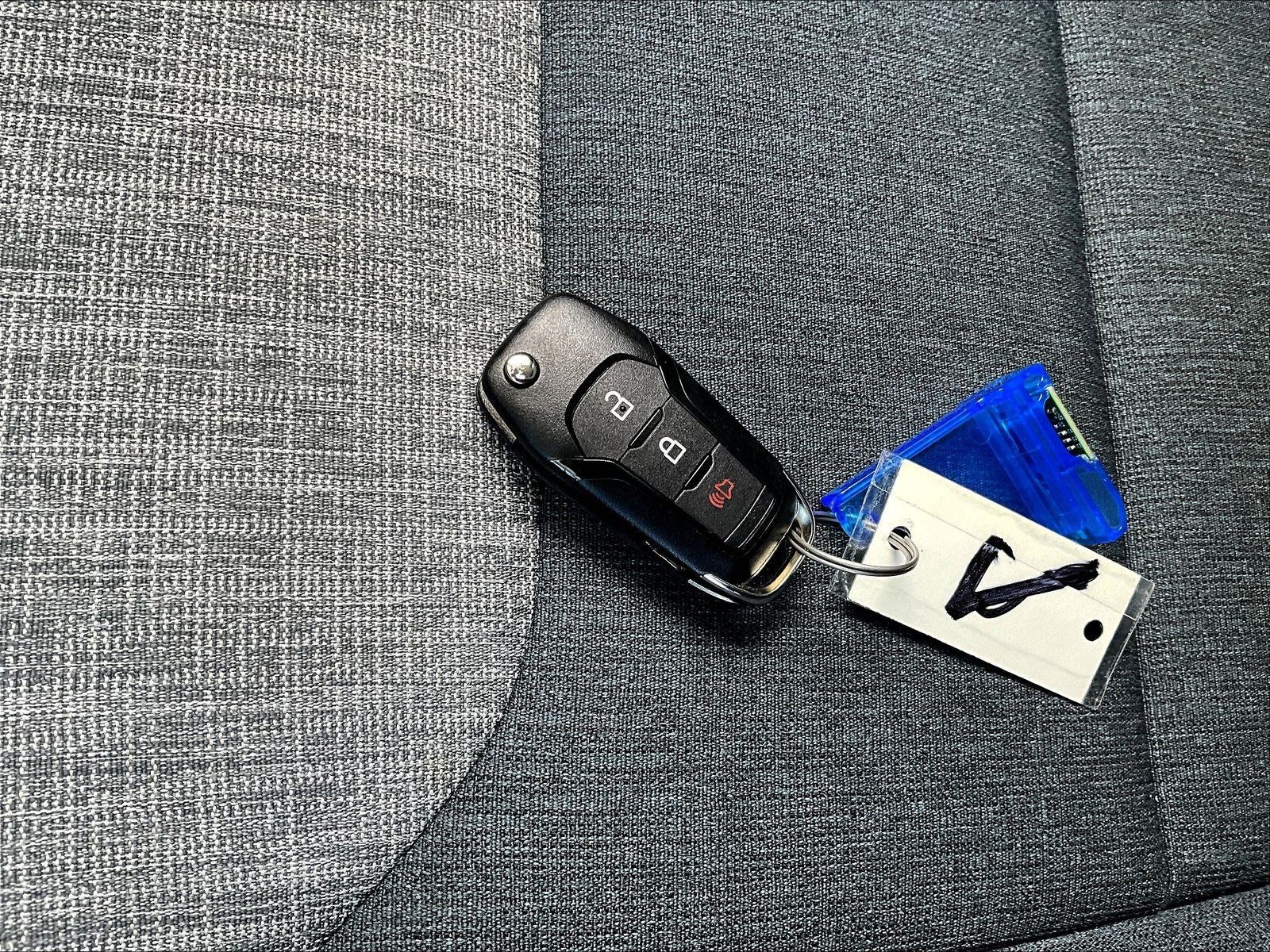 Used 2023 Ford Maverick XLT FWD image 35