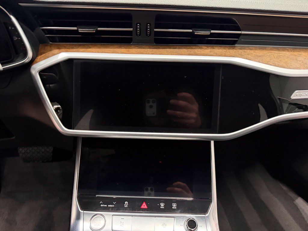Used 2019 Audi A6 3.0T Premium Plus w/ Premium Plus Package AWD/4WD image 34