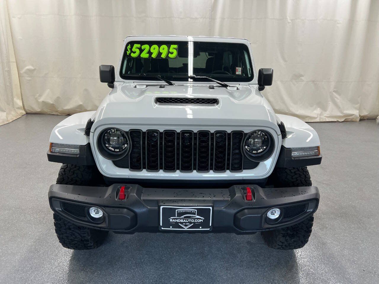 Used 2026 Jeep Wrangler Rubicon w/ Safety Group AWD/4WD image 2