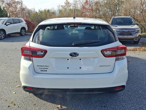 Certified 2023 Subaru Impreza 2.0i image 5