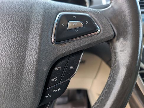 Used 2017 Lincoln MKX Select w/ Select Plus Package image 21