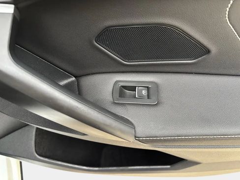 Used 2024 Volkswagen Tiguan SE R-Line image 27