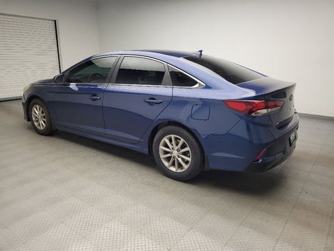 Used 2019 Hyundai Sonata SE w/ Cargo Package FWD image 3