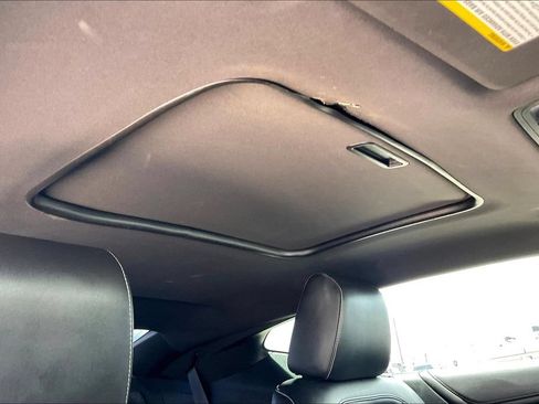 Used 2016 Chevrolet Camaro SS RWD image 24