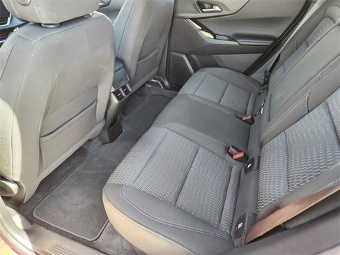 Used 2025 Chevrolet Equinox LT w/ Safety and Technology Package image 28