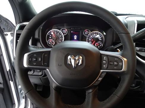 Certified 2025 RAM 2500 Big Horn AWD/4WD image 6