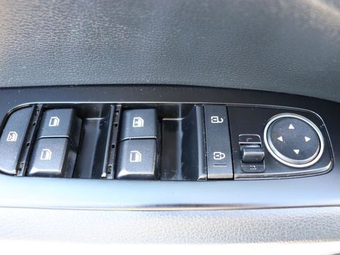 Used 2023 Kia Soul LX FWD image 37