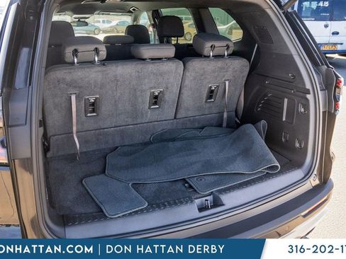 Used 2025 GMC Acadia Elevation image 32