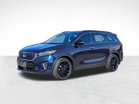 Used 2020 Kia Sorento S image 1