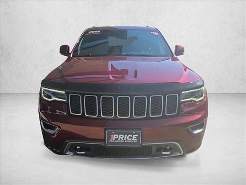 Used 2018 Jeep Grand Cherokee Limited image 17