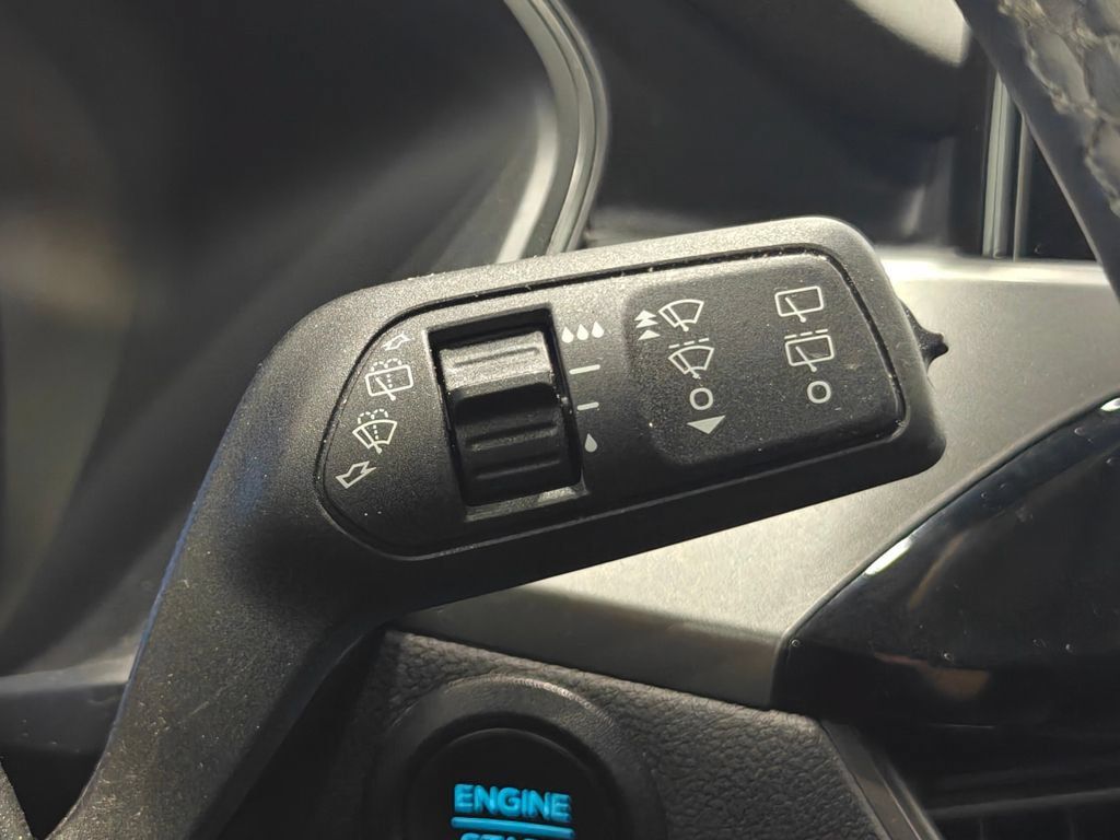 Used 2023 Ford Escape Active AWD/4WD image 44