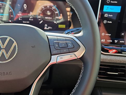 New 2026 Volkswagen Tiguan S image 17