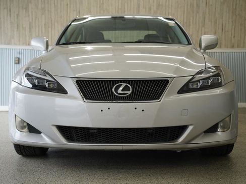 Used 2007 Lexus IS 250 image 3