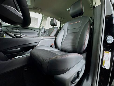 New 2026 Nissan Rogue SV image 17