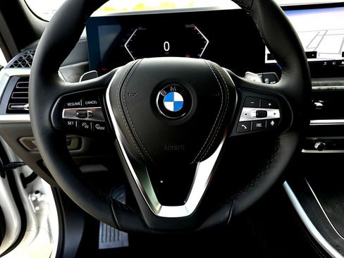 New 2026 BMW X5 xDrive40i image 13