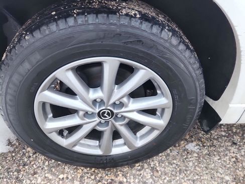 Used 2025 MAZDA CX-5 AWD 2.5 S w/ Preferred Package image 4