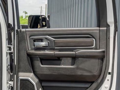 Used 2020 RAM 3500 Laramie w/ Night Edition AWD/4WD image 37