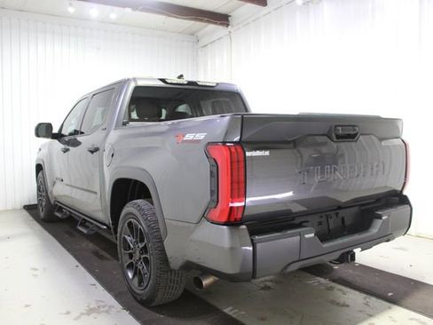 Used 2022 Toyota Tundra SR5 RWD image 6