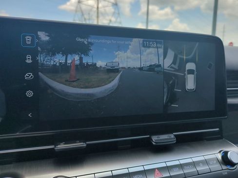 New 2026 Hyundai Kona Limited FWD image 26