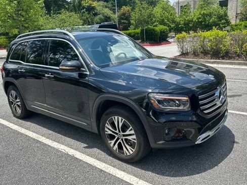 Used 2024 Mercedes-Benz GLB 250 image 12