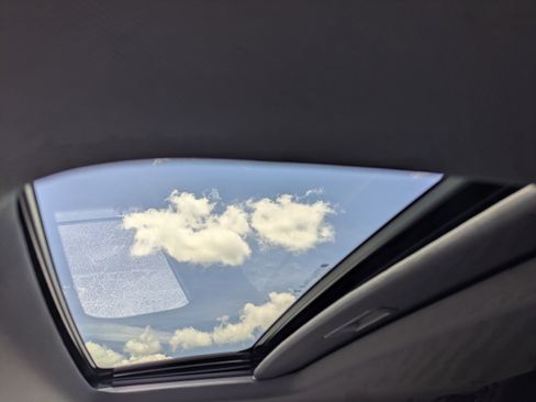 New 2026 Chevrolet Trax RS w/ Sunroof Package FWD image 13