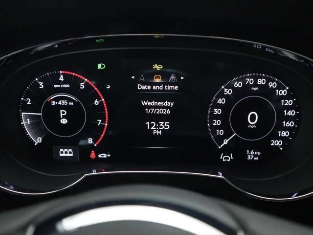 Used 2025 Bentley Bentayga Extended Wheelbase AWD/4WD image 35