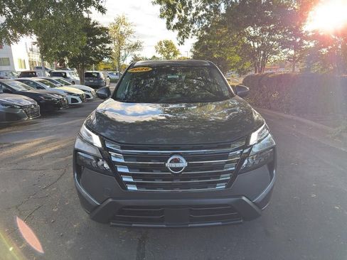 New 2026 Nissan Rogue SV image 2