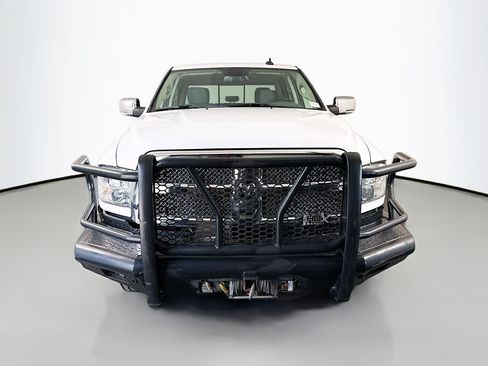 Used 2018 RAM 2500 Big Horn w/ Harvest Edition AWD/4WD image 2