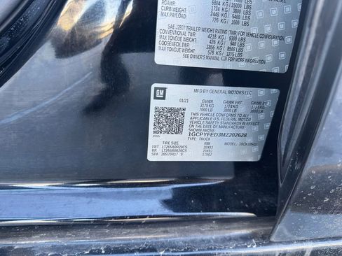 Used 2021 Chevrolet Silverado 1500 LT Trail Boss image 37